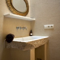B&B Antique marble sink