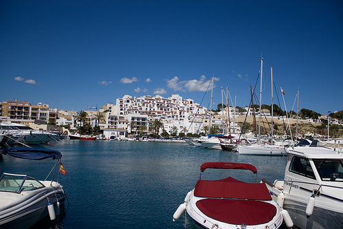 Nette Dörfer Alicante, Moraira Hafen