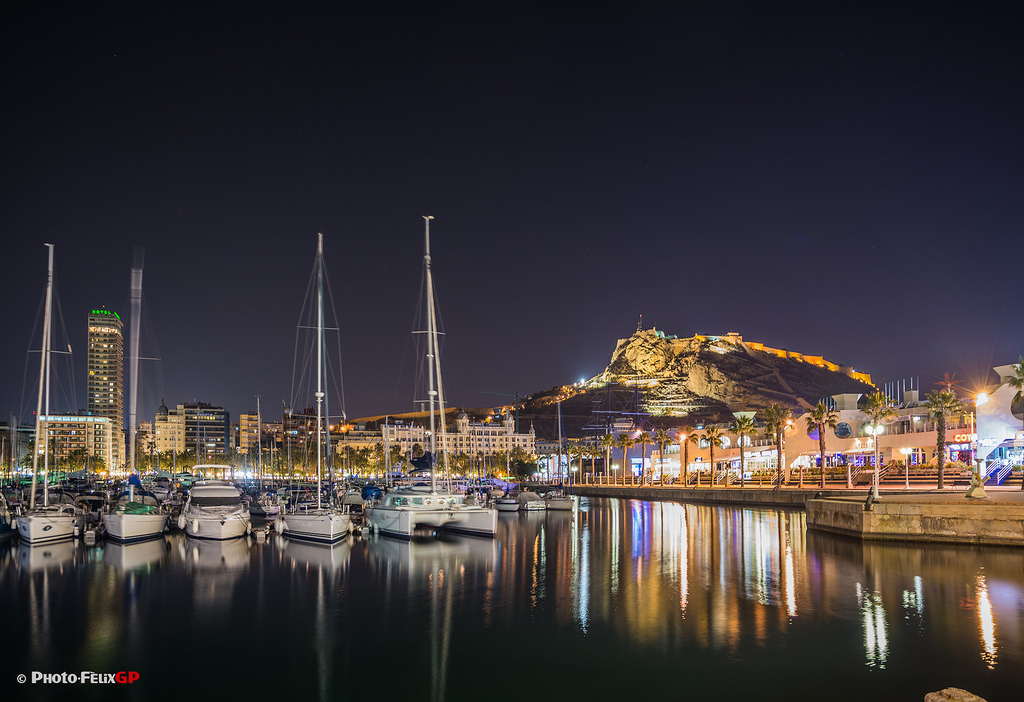 Schöne Städte Costa Blanca, Alicante Hafen