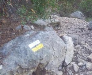 Walking trip Spain, white yellow indications Sierra de Oltá