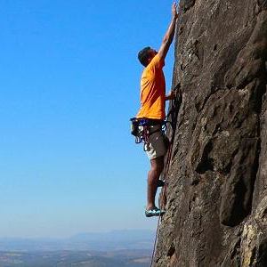 climbing_the_Sierra_de_Bernia