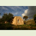 completely rebuild old finca La Ruina