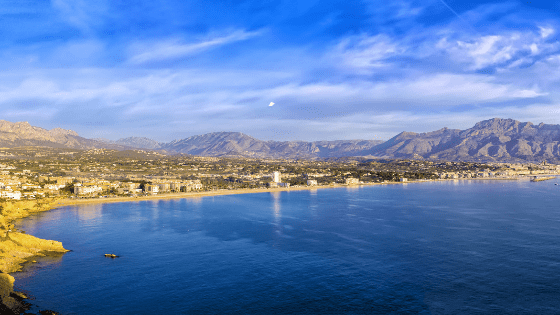 costa blanca en het binnenland baai altea